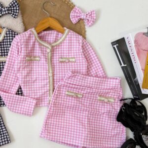 CONJUNTO ROSA, SACO, SHORT POLLERA Y MOÑO T 5 AÑOS
