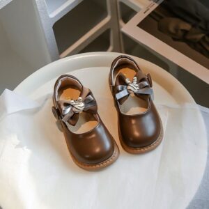 ZAPATITO MARRÓN  DETALLE CONEJITO Y MOÑO