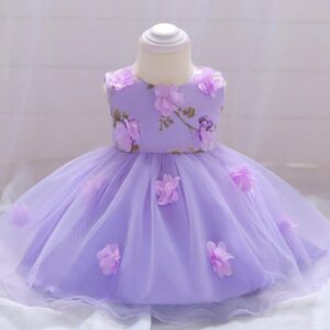 VESTIDO LILA CON MARIPOSAS Y FLORES 6-9 MESES