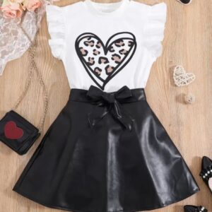 REMERA Y POLLERA CUERINA 12 AÑOS
