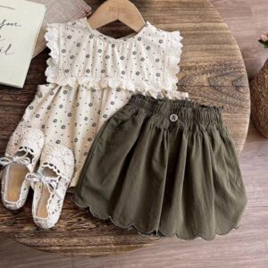 CONJUNTO BLUSA  CON SHORT VERDE T 2-3 AÑOS