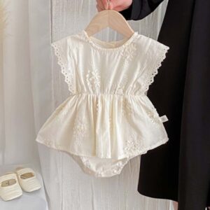 VESTIBODY COLOR CRUDO CON BRODERI 6-9 MESES