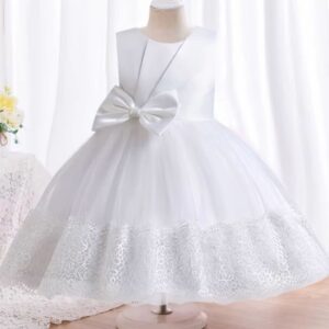 VESTIDO BLANCO CON MOÑO Y DETALLES EN LA FALDA 4 AÑOS