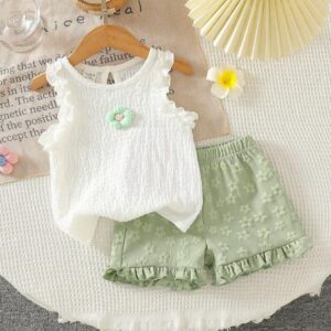 CONJUNTO REMERA Y SHORT VERDE T 6-9 MESES
