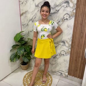 CONJUNTO SHORT POLLERA Y BLUSA T 8 AÑOS