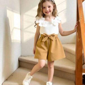 MONITO BLANCO Y MARRÓN DETALLE FLOR CON CINTO T 7 AÑOS