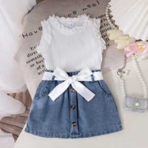 CONJUNTO BLUSA  BLANCA Y POLLERA DE JEANS CON CINTO T 4 AÑOS