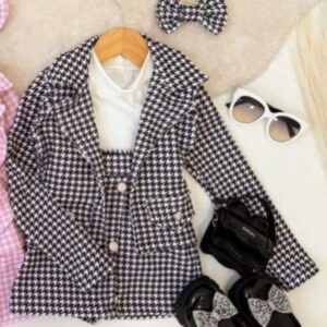 CONJUNTO NEGRO, BLAZER , SHORT POLLERA , REMERA Y MOÑO T 7 AÑOS
