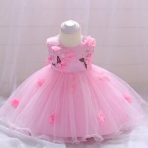 VESTIDO ROSA  CON DETALLES DE FLORE Y MARIPOSAS  3D 18-24 MESES