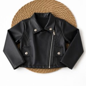 CAMPERA  CUERINA NEGRO T 6 AÑOS